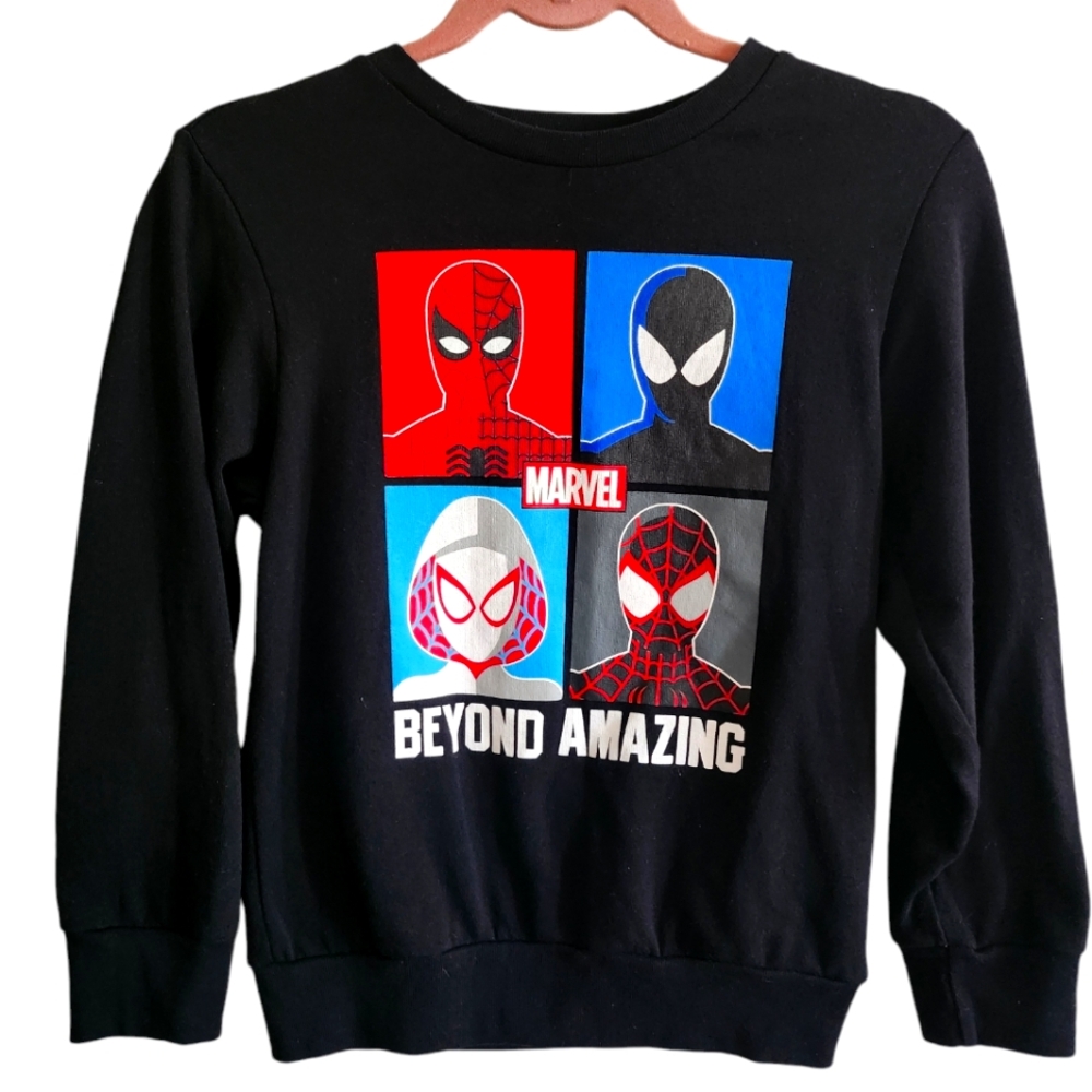 Marvel Spiderman "beyond amazing" Youth sweatshirt Medium